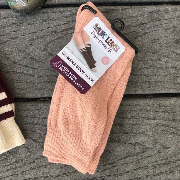 MUK LUKS Women’s Boot Socks - Picture 3 of 5